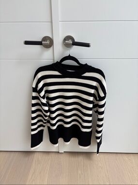Zara Black and White Striped Crewneck Sweater